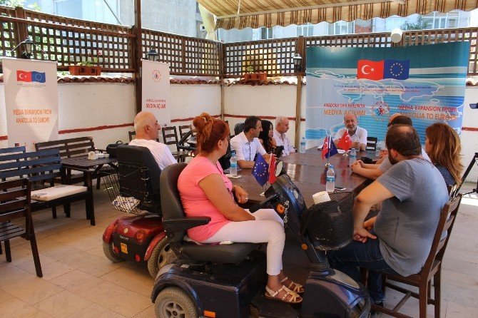 Ünye’de Engellilere Yazarlık Eğitimi