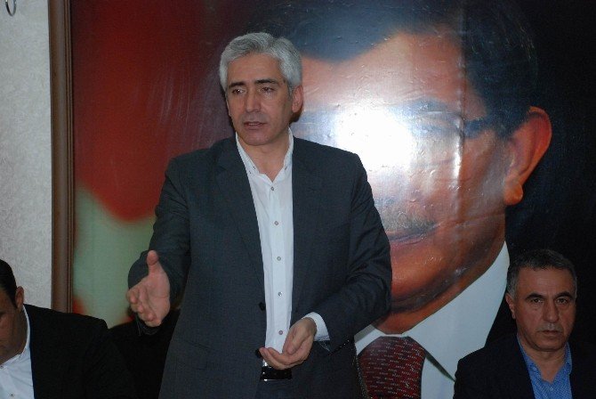 Ak Parti’li Milletvekili Adayları İlçe Ziyaretlerine Devam Ediyor