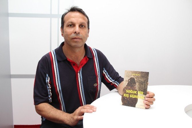 Öğrencisinin Anısından Etkilendi, Roman Yazdı