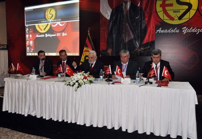 Eskişehirspor’da Gergin Kongre