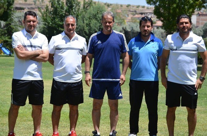 Erzin Belediye Spor’da 12 Transfer