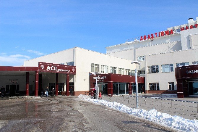 Domuz Gribi Şüphesiyle Tedavi Gören Genç Hayatını Kaybetti