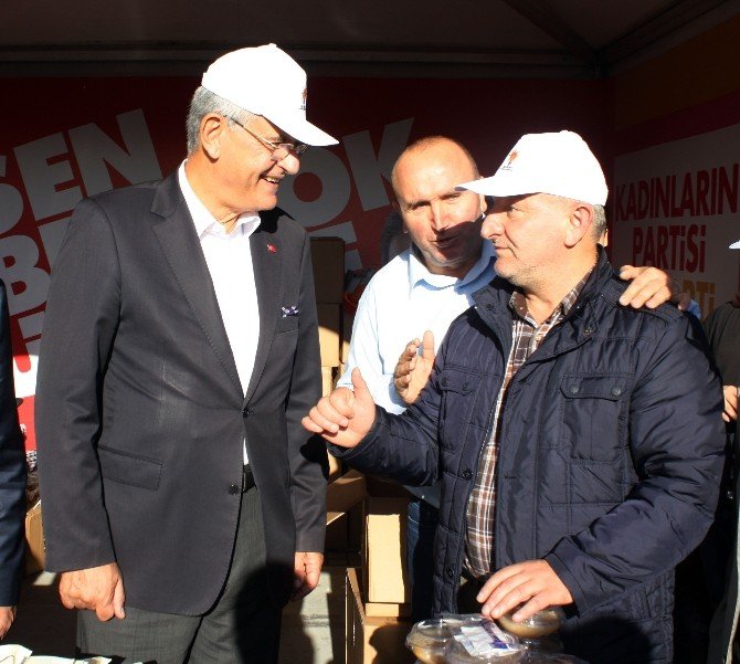 Volkan Bozkır: “İktidara Talip Olan Tek Parti Ak Parti’dir”