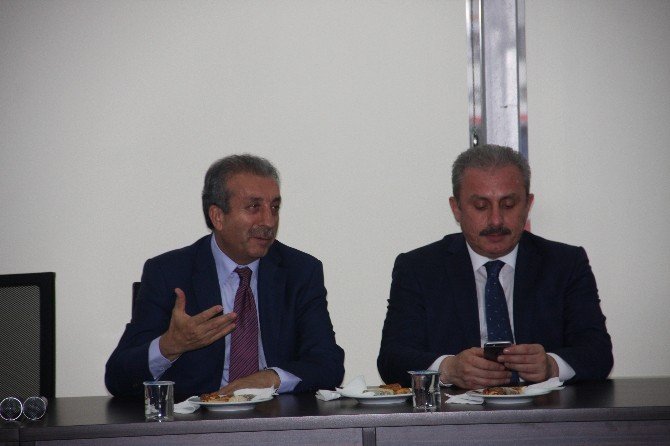 Mehdi Eker: “Türkiye’nin Vakit Kaybına Tahammülü Yok”