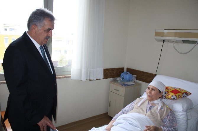 Ak Partili Yazıcı’dan Hasta Ziyareti