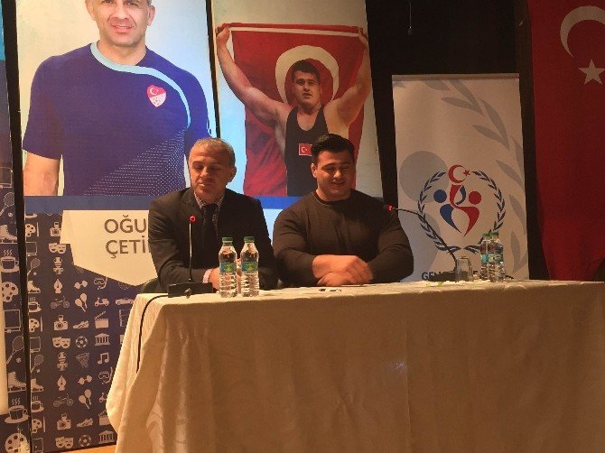 Rıza Kayaalp: "Güreşçi Olmak İçin Ağladığımı Biliyorum"