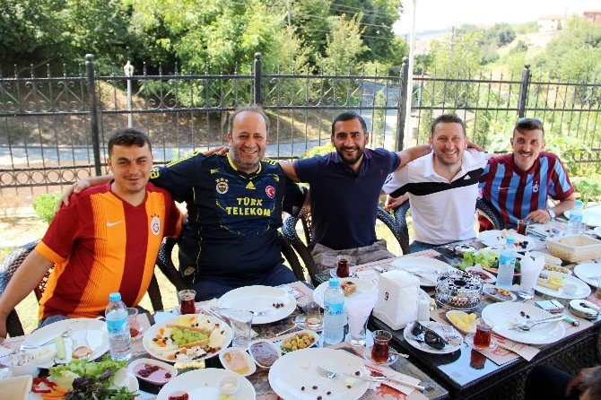 Ümit Karan Taraftarları Bir Araya Getirdi
