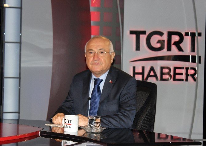 Eski Meclis Başkanı Çiçek’ten Yeni Anayasa Tartışmalarına İlginç Benzetme