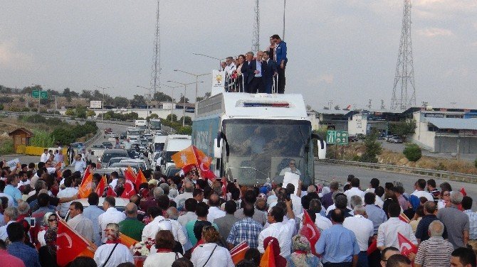 Elvan: "Yeni Anayasayı Türkiye’ye Kazandırmak İstiyoruz"