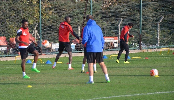 Eskişehirspor, Kartal İle Hırslandı