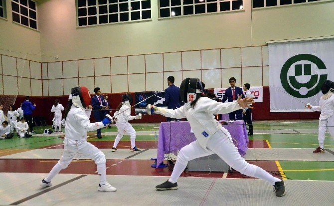 Süper Minikler Ve Minikler Türkiye Eskrim Şampiyonası