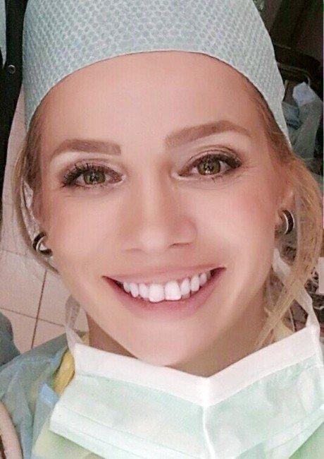 İnce Dudaklar Daha Çabuk Kırışıyor