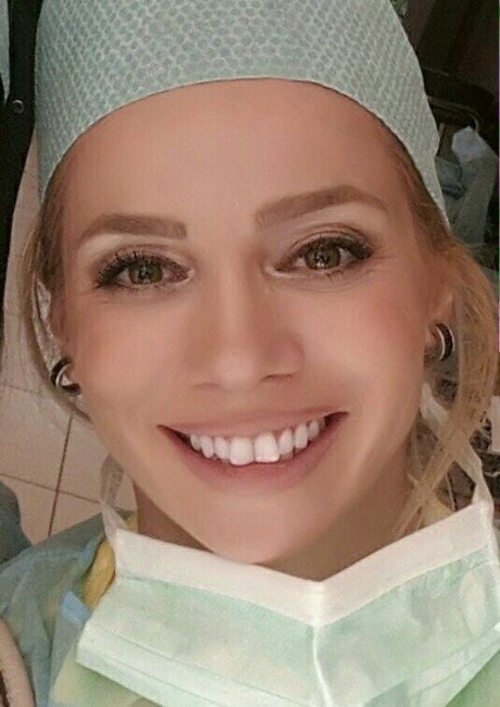 Estetik Öncesi Sakıncalı Besinlere Dikkat