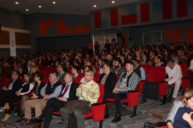 Bahçeşehir Okulları Uluslararası Yabancı Diller Konferansında, Farklılaştırılmış Öğretim Masaya Yatırıldı