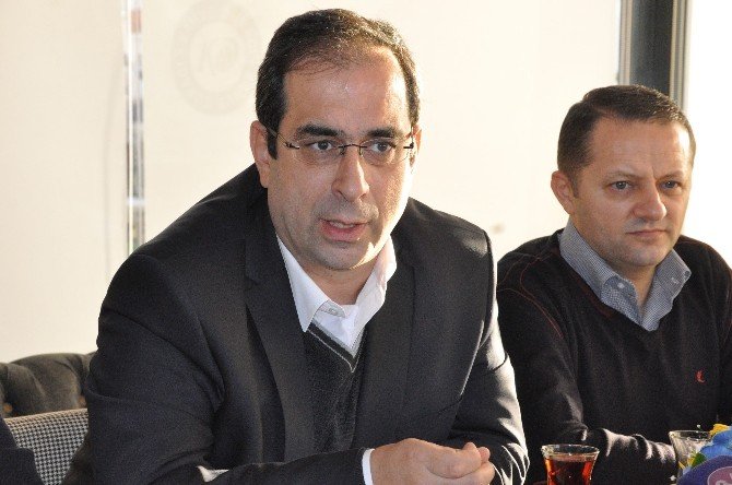 Mosturoğlu: “Fenerbahçe’nin Olduğu Her Yerde Şampiyonluk Vardır”