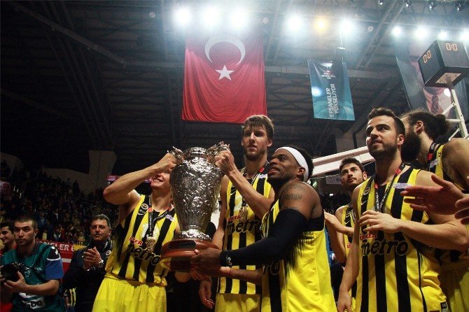 Fenerbahçe, 5. Kez Kupanın Sahibi