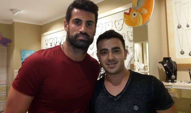 Volkan Demirel Soluğu Marmaris’te Aldı