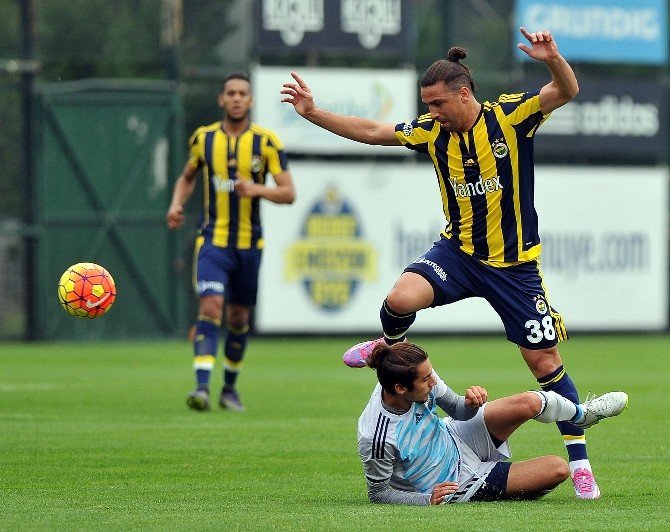 Fenerbahçe, U21 Takımını 2-0 Yendi