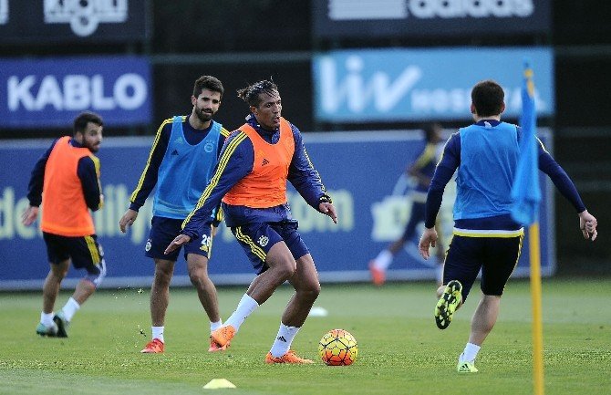 Fenerbahçe, Mersin İdmanyurdu Maçı Hazırlıklarını Sürdürdü