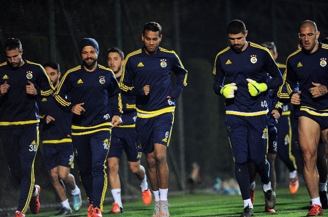 Fenerbahçe’de Volkan Şen Çalışmalara Başladı