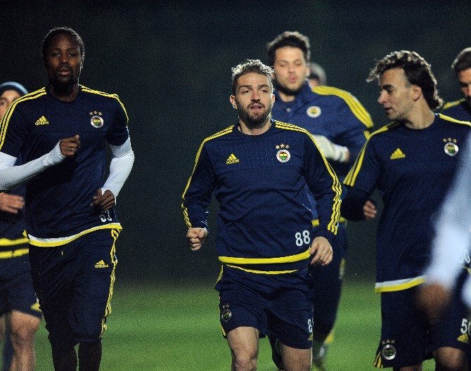 Fenerbahçe, Trabzonspor Maçı Hazırlıklarına Başladı