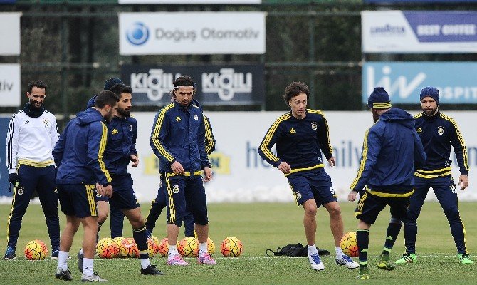 Fenerbahçe, Antalyaspor Maçı Hazırlıklarına Başladı
