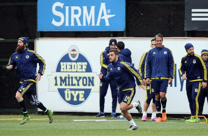 Fenerbahçe, Antalyaspor Maçı Hazırlıklarına Başladı