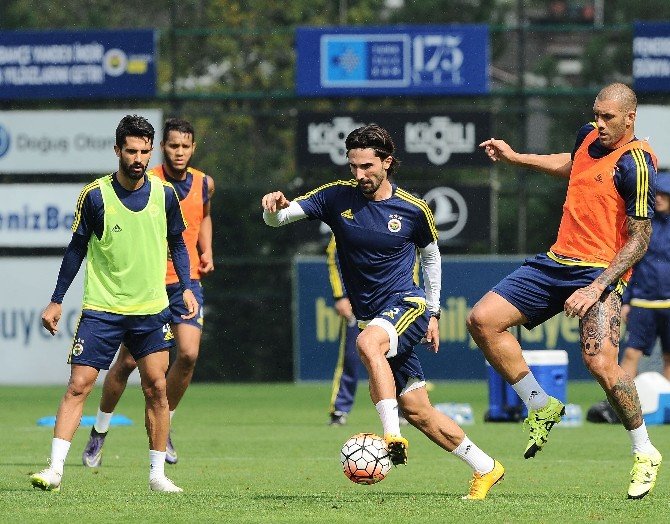 Fenerbahçe, Kayserispor Maçının Hazırlıklarını Sürdürüyor