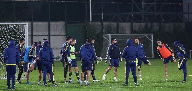 Fenerbahçe, Derbi Hazırlıklarını Tamamladı