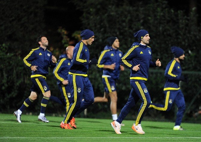 Fenerbahçe, Trabzonspor Maçı Hazırlıklarını Sürdürdü