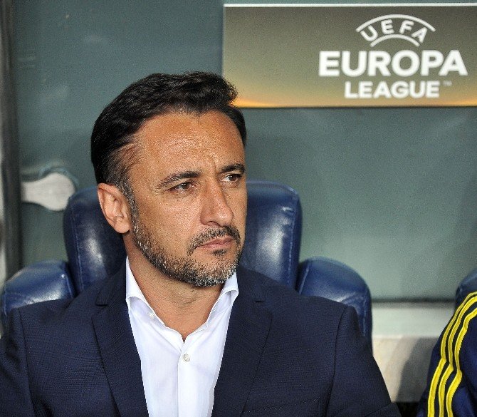 Fenerbahçe, Ajax Karşısında Galibiyet Peşinde