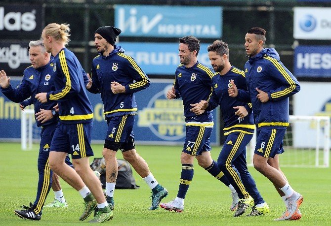 Fenerbahçe, Ajax Maçı Hazırlıklarını Sürdürüyor