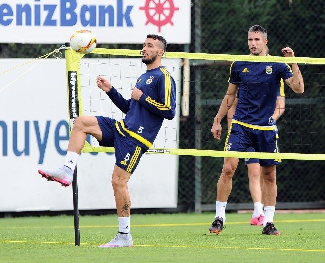 Fenerbahçe’de Nanı Ve Souza Takımdan Ayrı Çalıştı