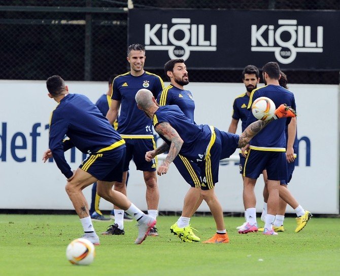 Fenerbahçe’de Nanı Ve Souza Takımdan Ayrı Çalıştı