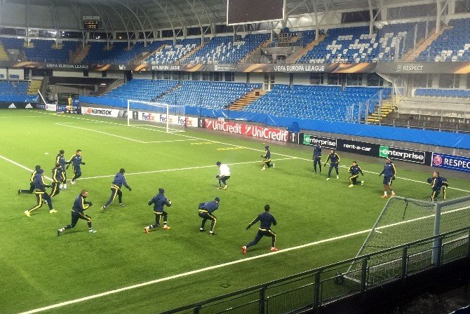 Fenerbahçe, Molde Maçı Hazırlıklarını Tamamladı