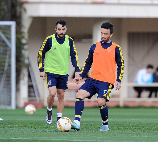Fenerbahçe, Lokomotiv Moskova Maçı Hazırlıklarını Sürdürdü