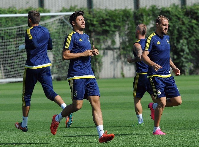 Ozan Tufan Fenerbahçe’de İlk Antrenmanına Çıktı