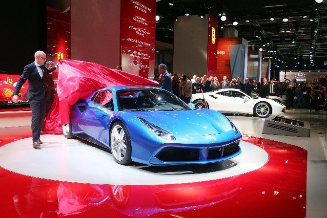 Ferrari 488 Spıder Franfurt’ta Görücüye Çıktı