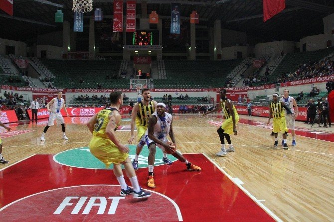 Fenerbahçe Yarı Finale Yükseldi