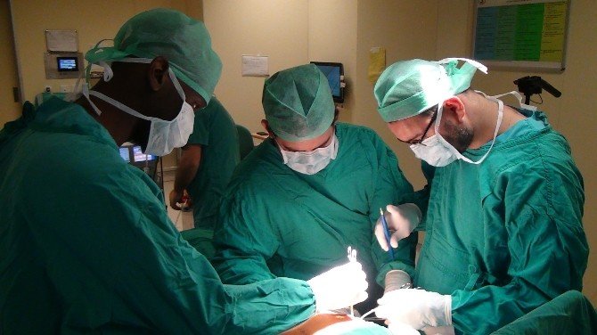 Fıtık Ameliyatlarında ‘Sıls’ Tekniği