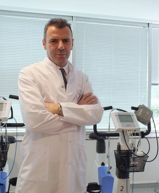 Koldaki Güçsüzlük Boyun Fıtığı Habercisi Olabilir