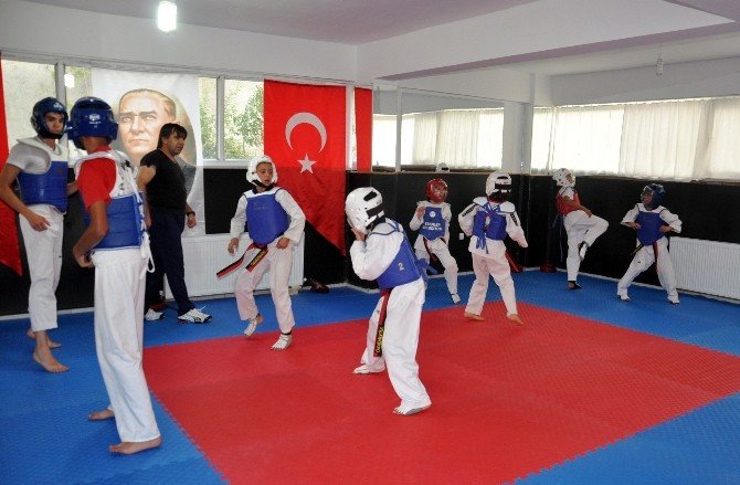 Sessiz Fırtına Dünya Şampiyonası’na Hazırlanıyor