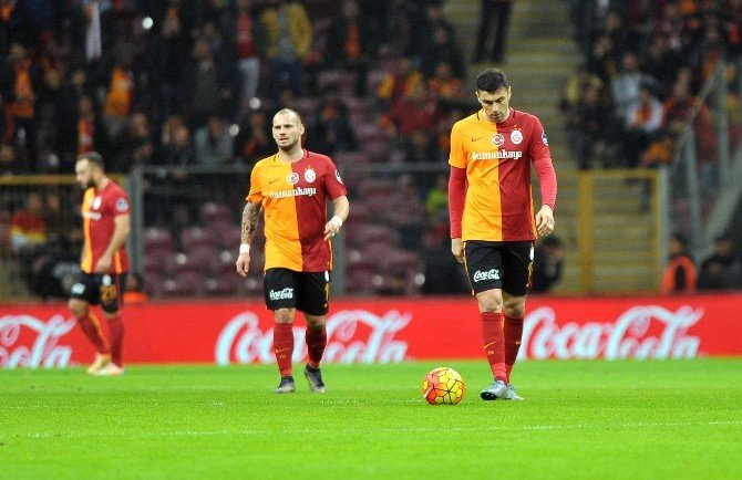 Galatasaray 19 Günde 6 Milyon Tl Kaybetti