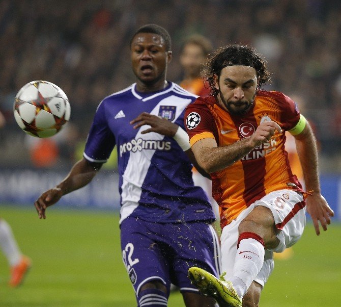 Galatasaray Devler Liginde Sahne Alıyor