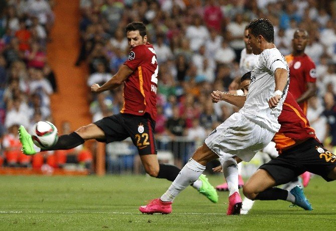 Galatasaray, Real Madrid’e Direnemedi