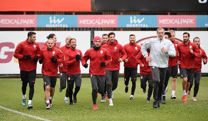Galatasaray’da Derbi Hazırlıkları Sürüyor