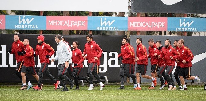 Galatasaray’da Derbi Hazırlıkları Sürüyor