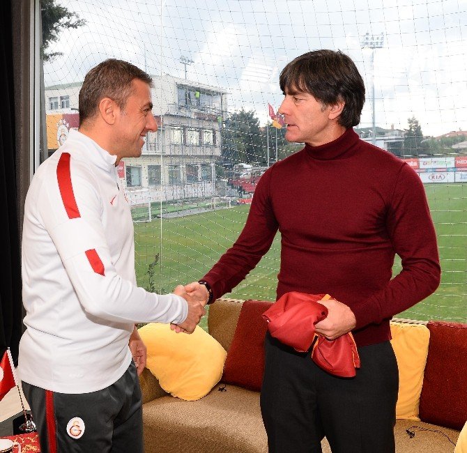Löw: “Podolskı’nın Galatasaray Tercihi Doğru”