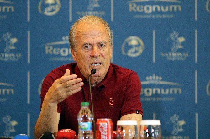 Mustafa Denizli’den Şampiyonluk Yorumu