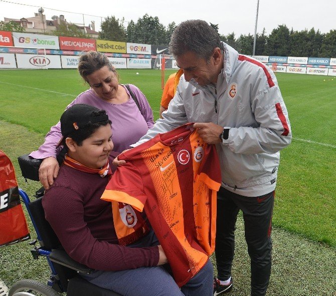 Denayer Takımla Birlikte Çalıştı